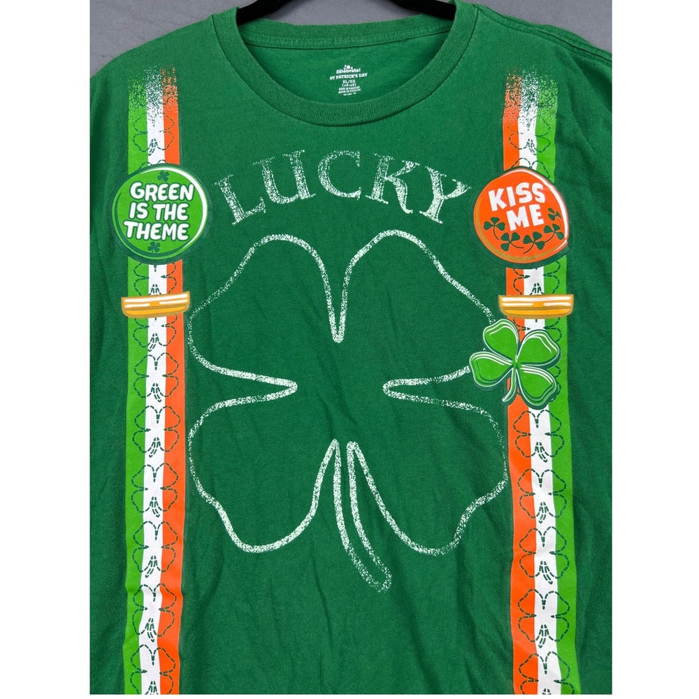 Way To Celebrate St Patricks Day T-Shirt Mens XL Lucky Shamrock Green Suspenders